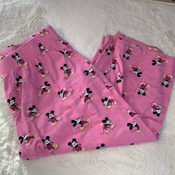 Medium Disney Munki Munki Off to Sleep we go pajama Capri pants pink - Picture 1 of 3